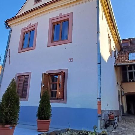 Casa Marcus Lägenhet Sighişoara Exteriör bild