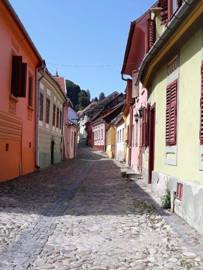Casa Marcus Lägenhet Sighişoara Exteriör bild