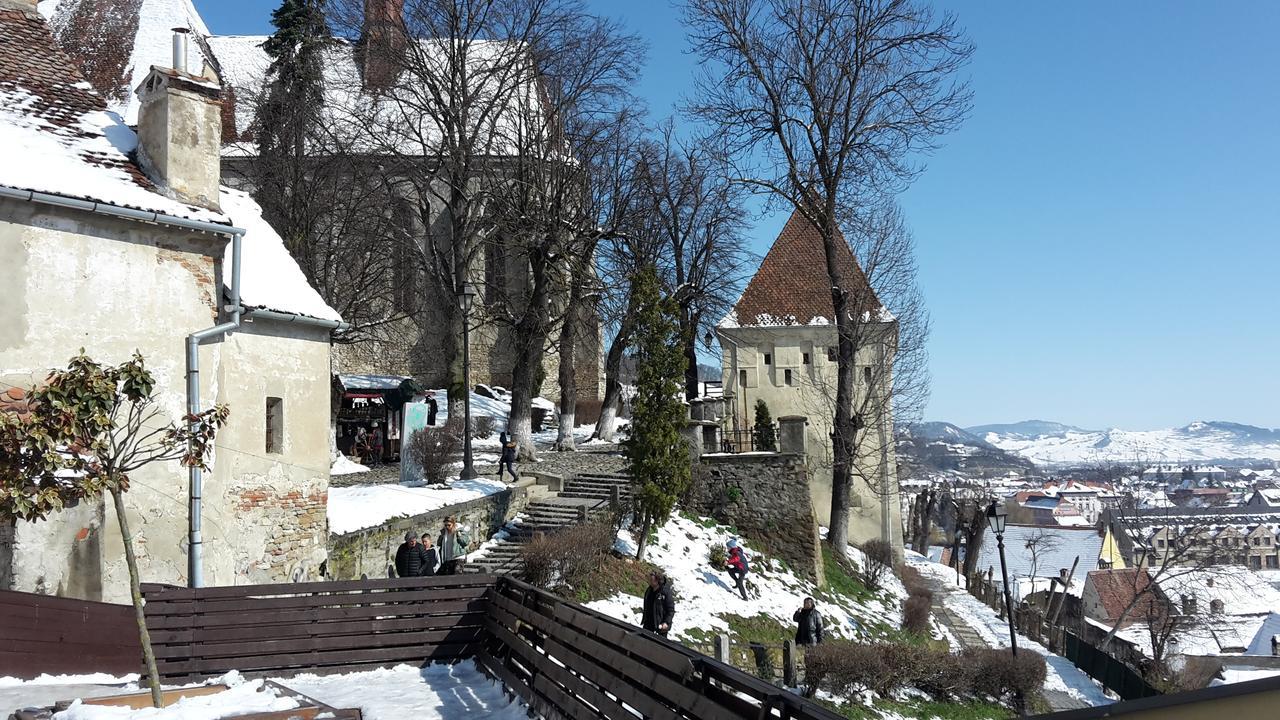 Casa Marcus Lägenhet Sighişoara Exteriör bild